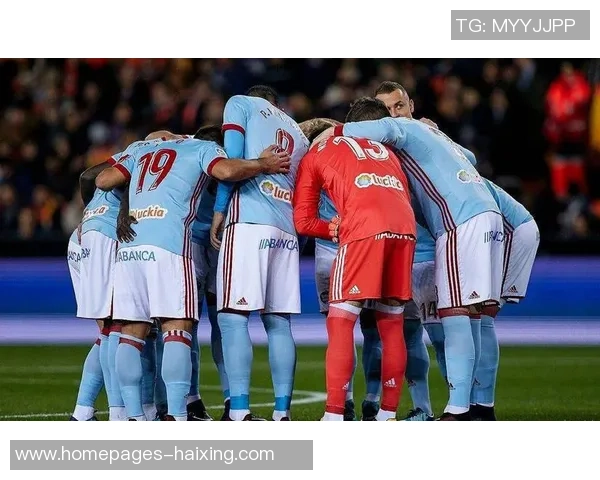 曼联与斯旺西精彩对决集锦回顾赛场瞬间尽显足球魅力与激情